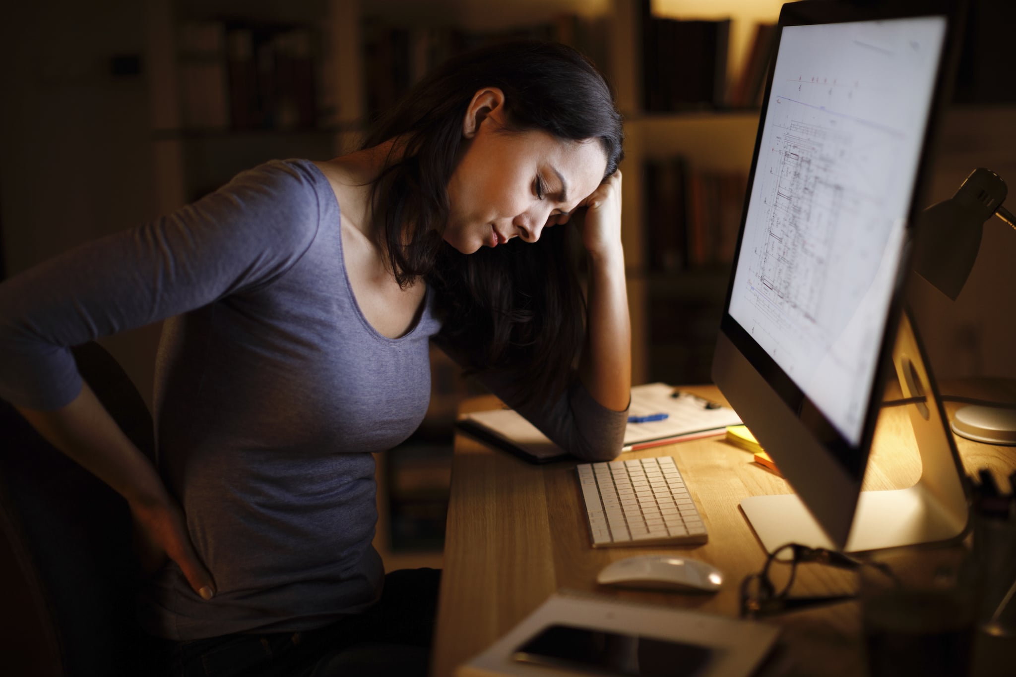 كيف تحدد موضع الألم في العمود الفقري