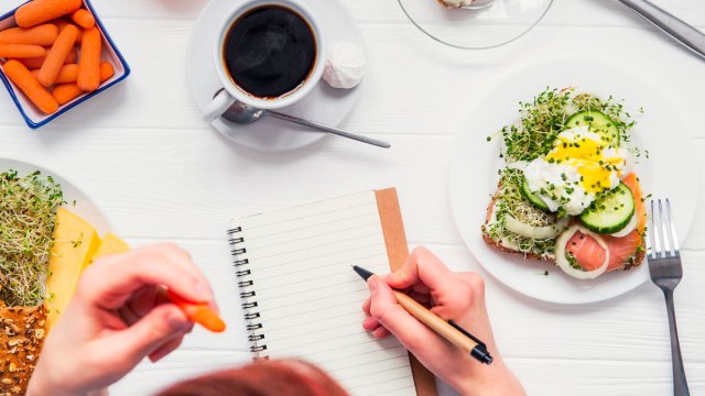 ١٦ طريقة تساعد على زيادة الشهية 